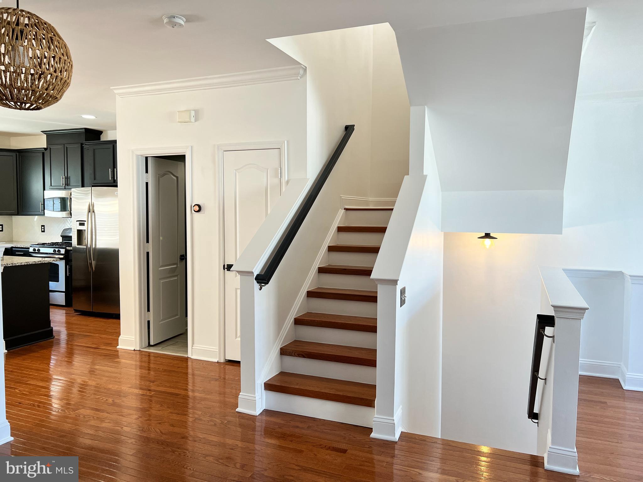 TRIANGLE HIGHLANDS CONDO - Residential Lease