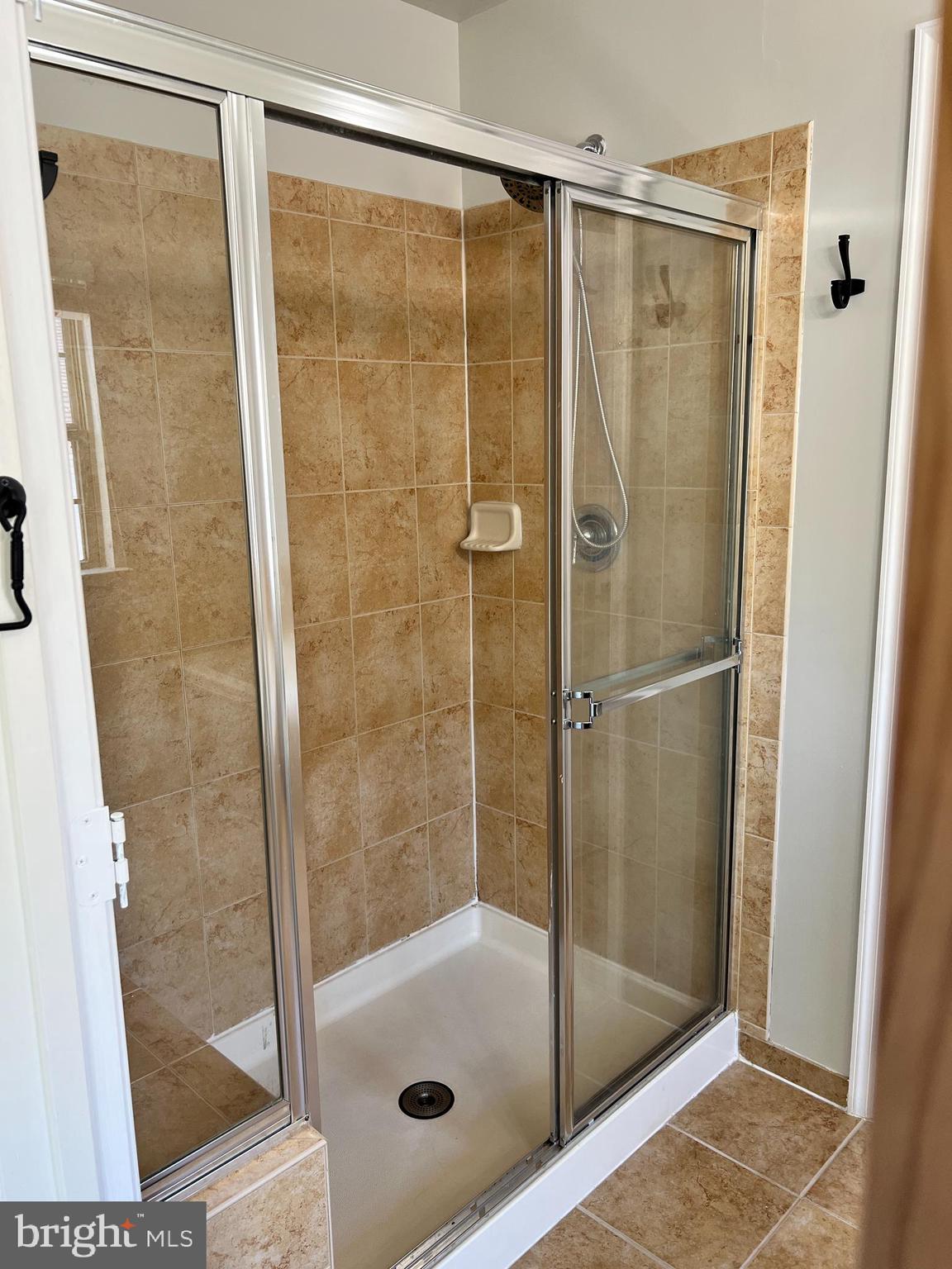 TRIANGLE HIGHLANDS CONDO - Residential Lease