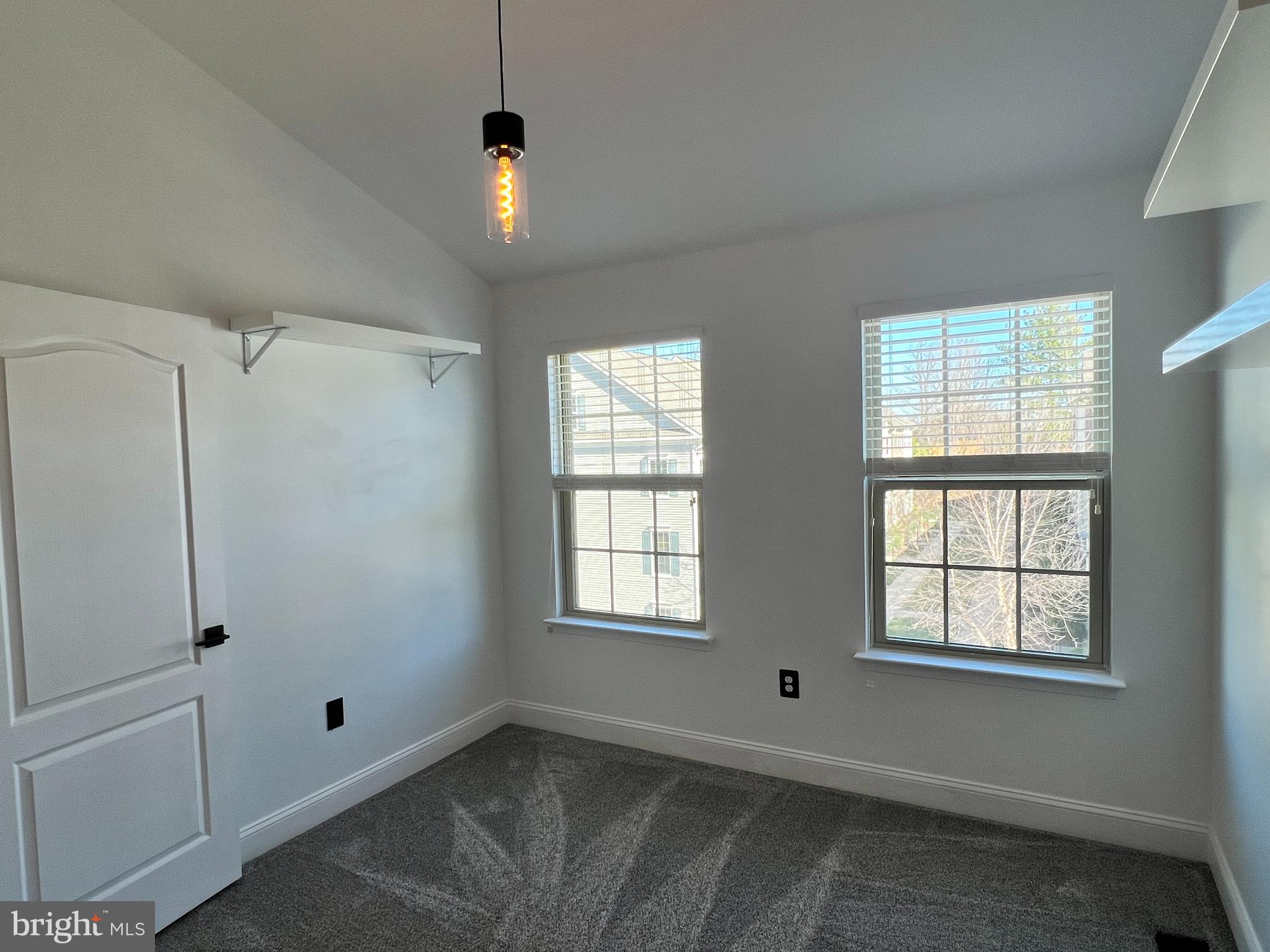 TRIANGLE HIGHLANDS CONDO - Residential Lease