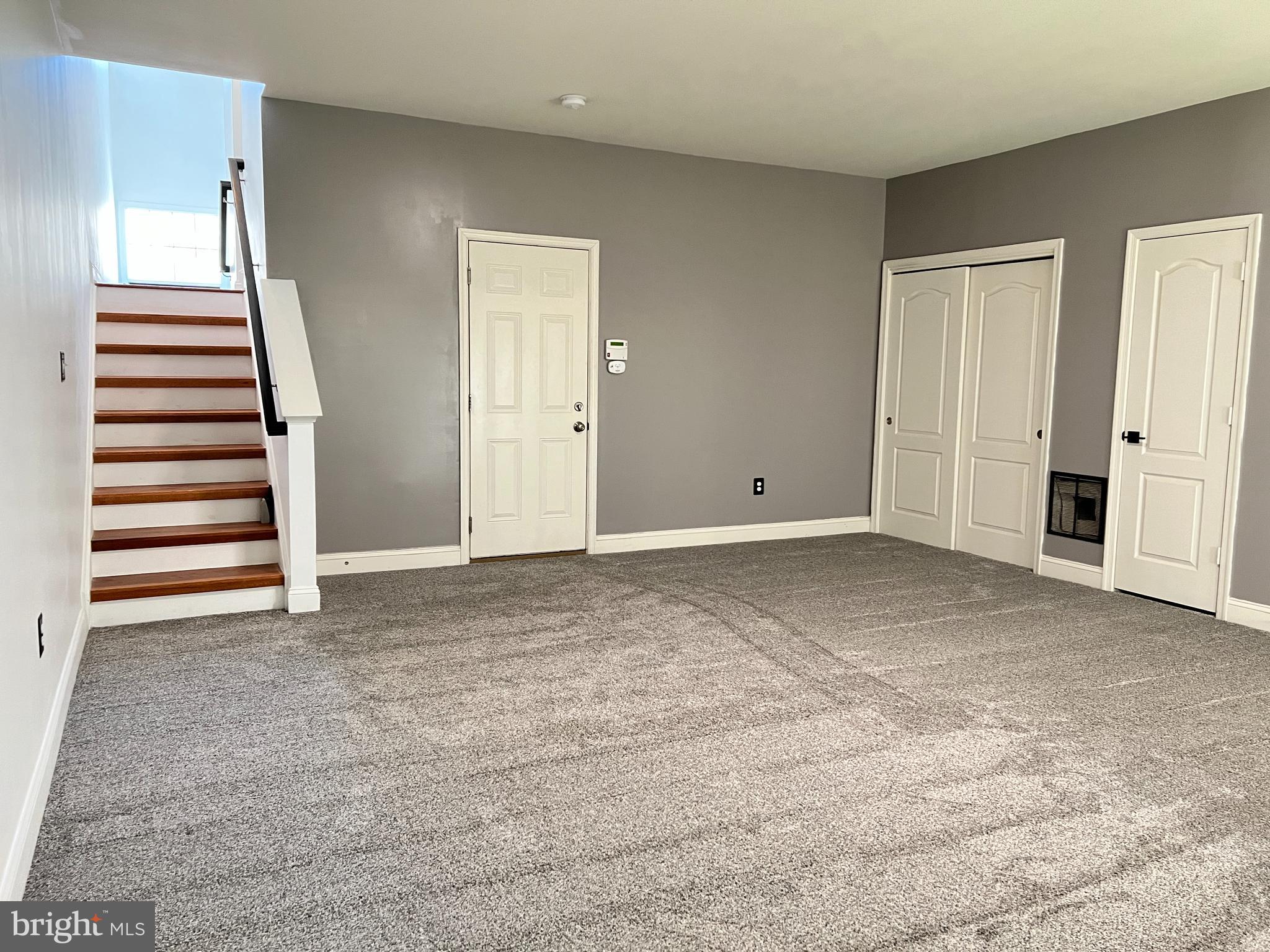 TRIANGLE HIGHLANDS CONDO - Residential Lease