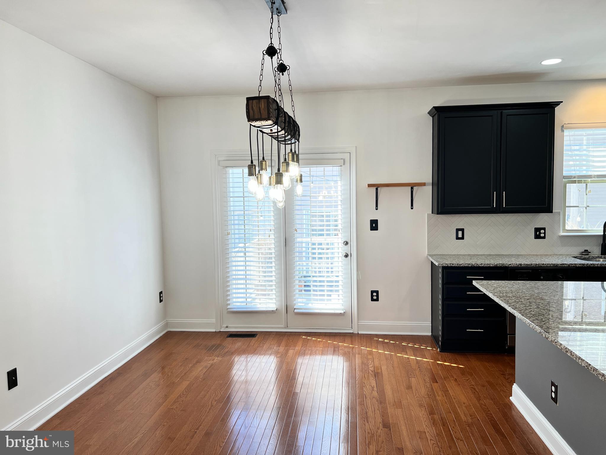 TRIANGLE HIGHLANDS CONDO - Residential Lease