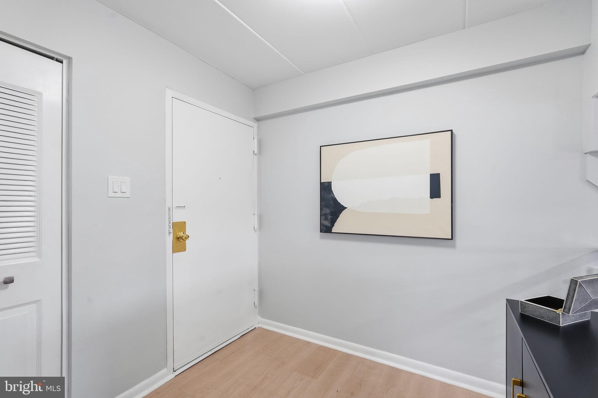 130 ROBERTS LANE 201