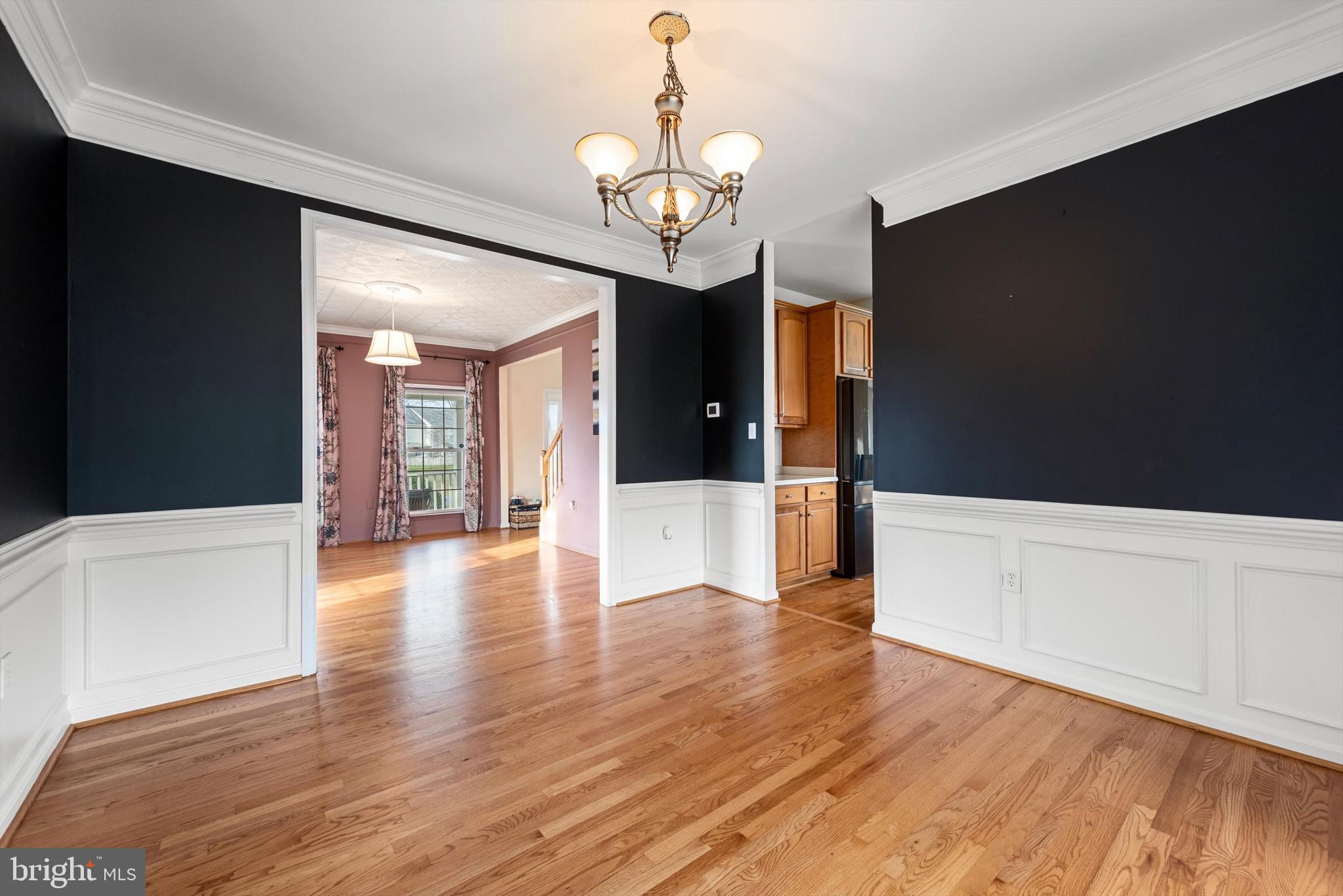 LOCUST HILL - Residential