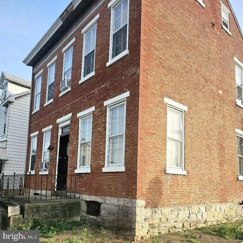 5036 LEESPORT AVENUE TEMPLE PA 19560