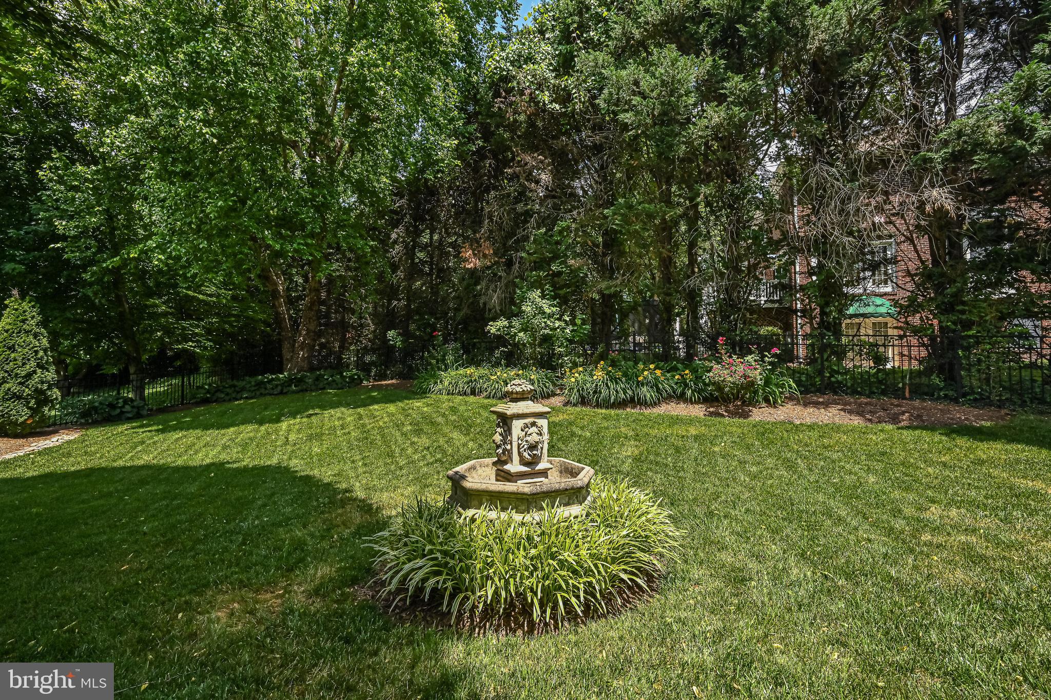 ASHGROVE PLANTATION - Residential