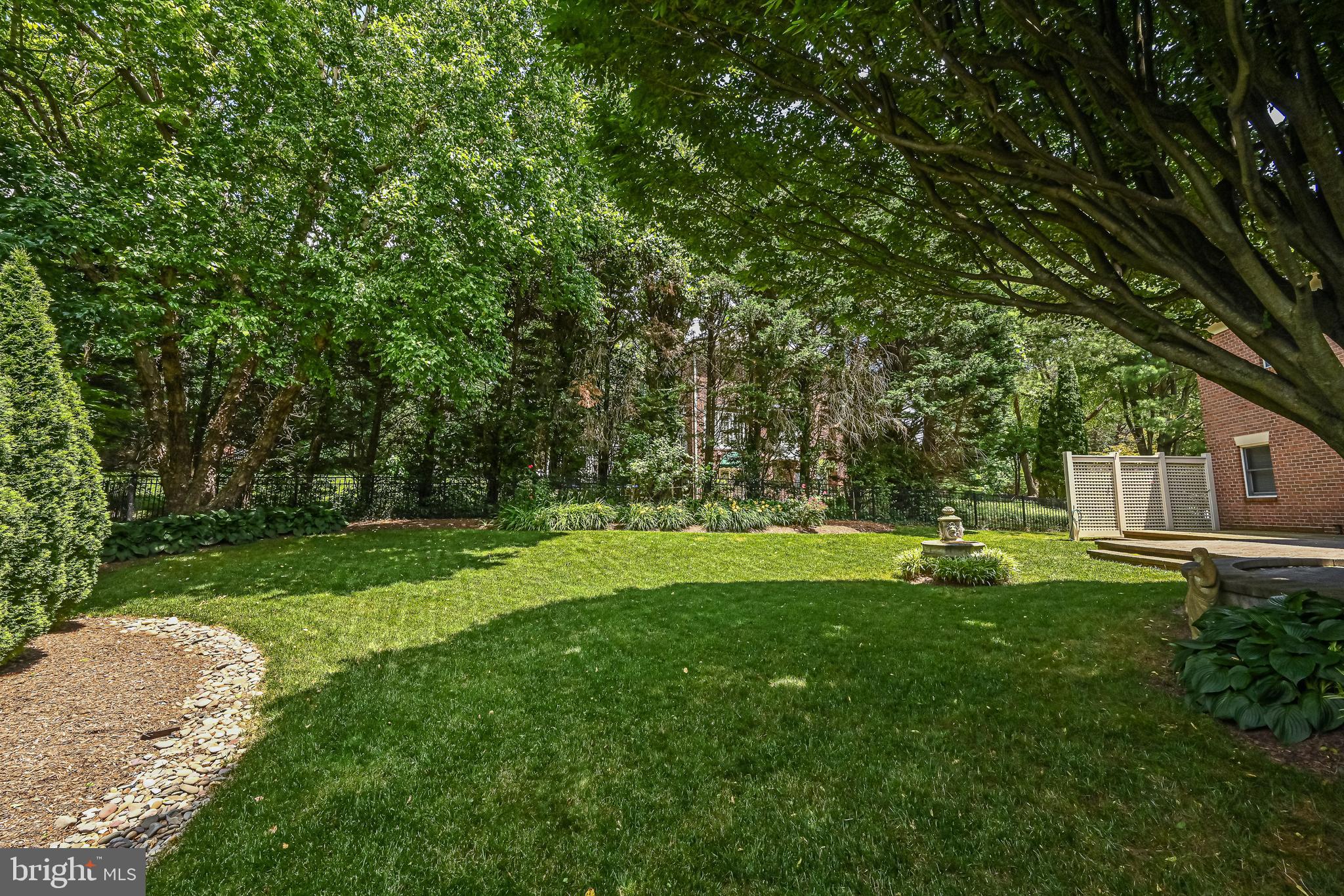 ASHGROVE PLANTATION - Residential