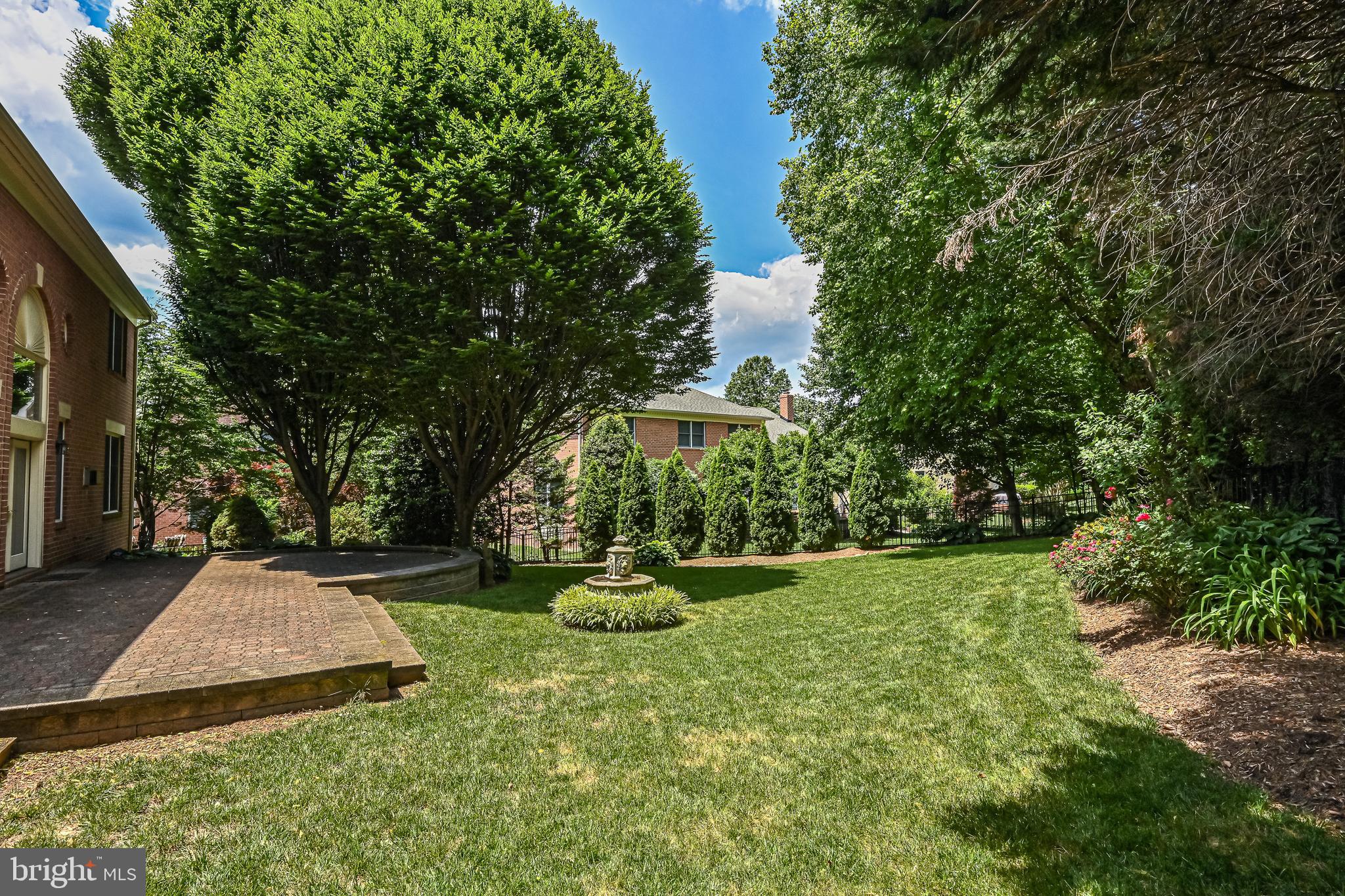 ASHGROVE PLANTATION - Residential