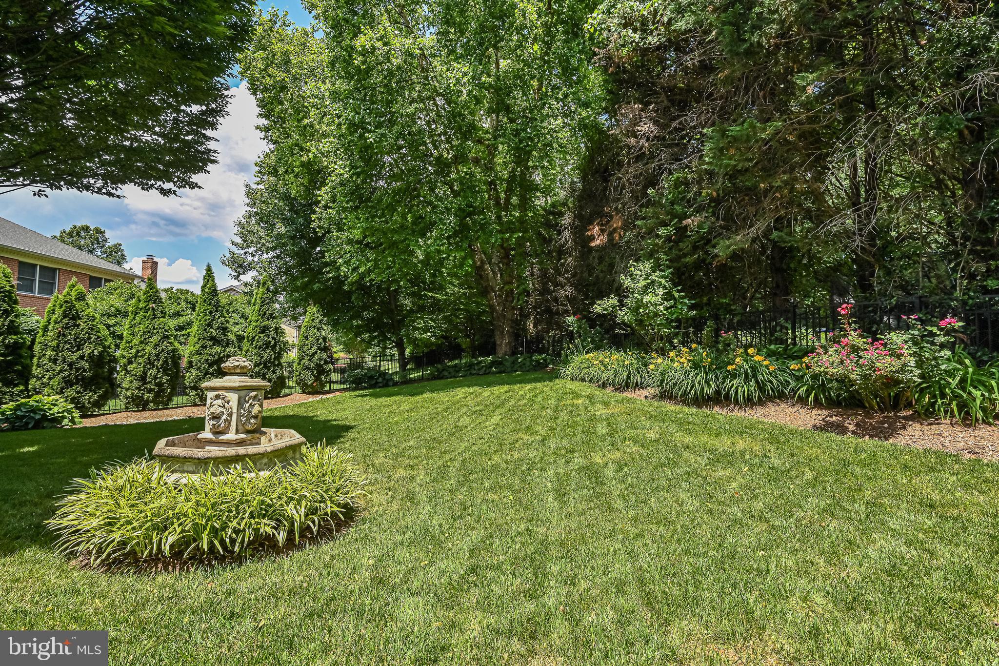 ASHGROVE PLANTATION - Residential