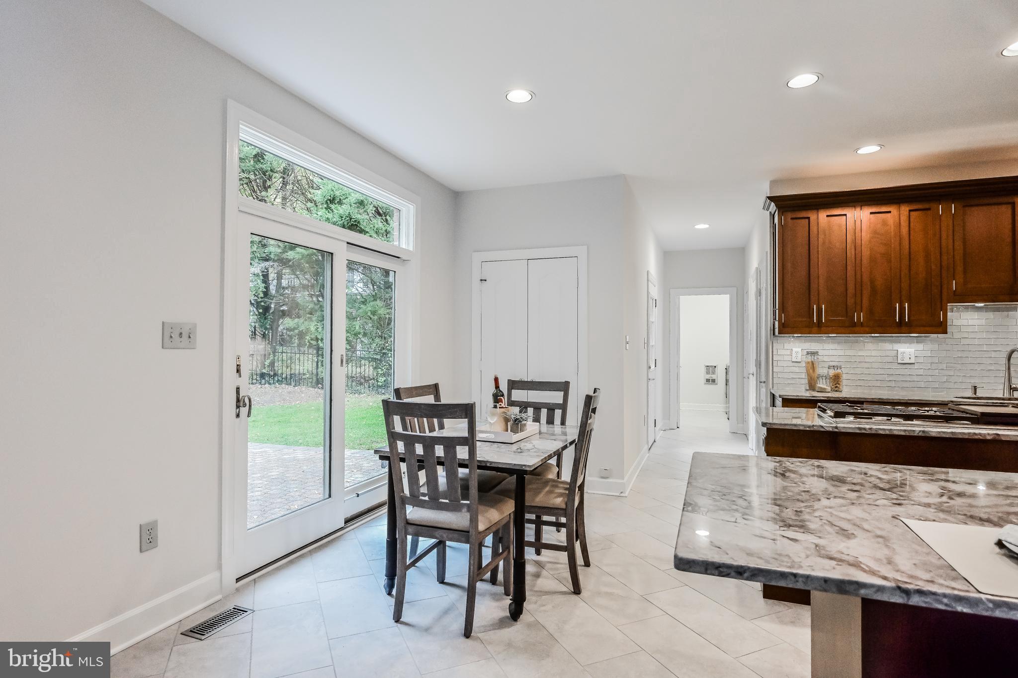 ASHGROVE PLANTATION - Residential