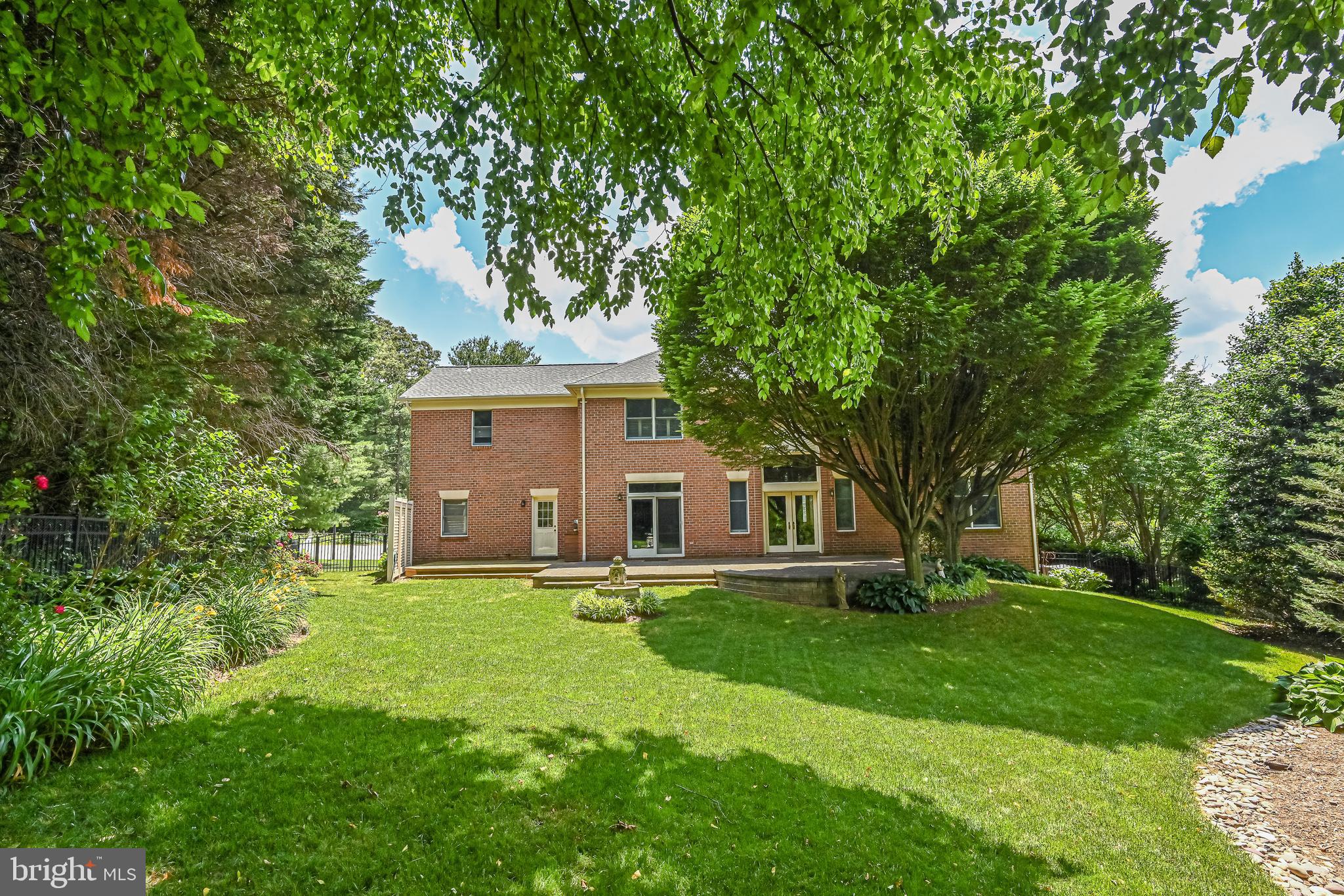 ASHGROVE PLANTATION - Residential