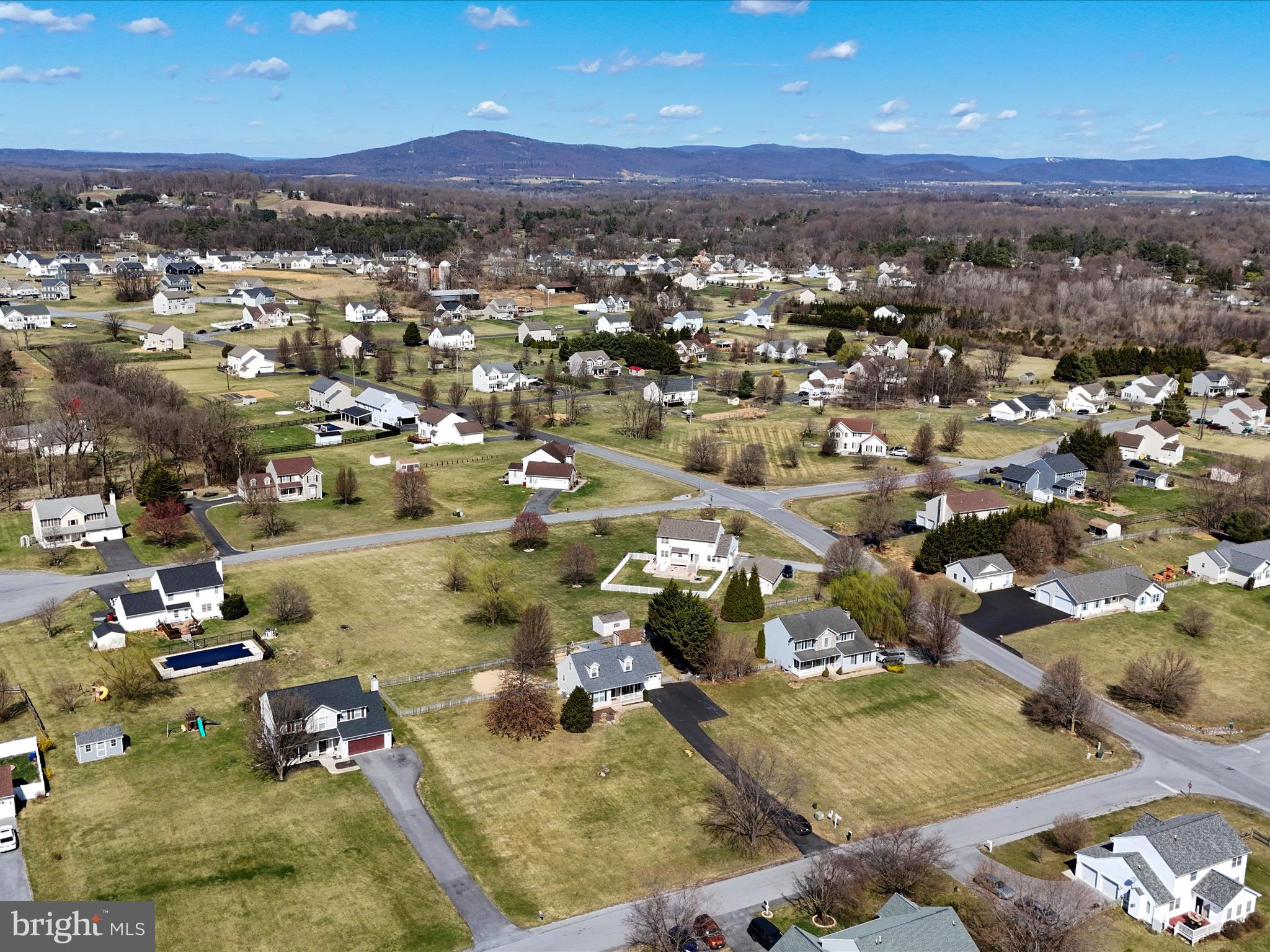 AMBERFIELD - Residential