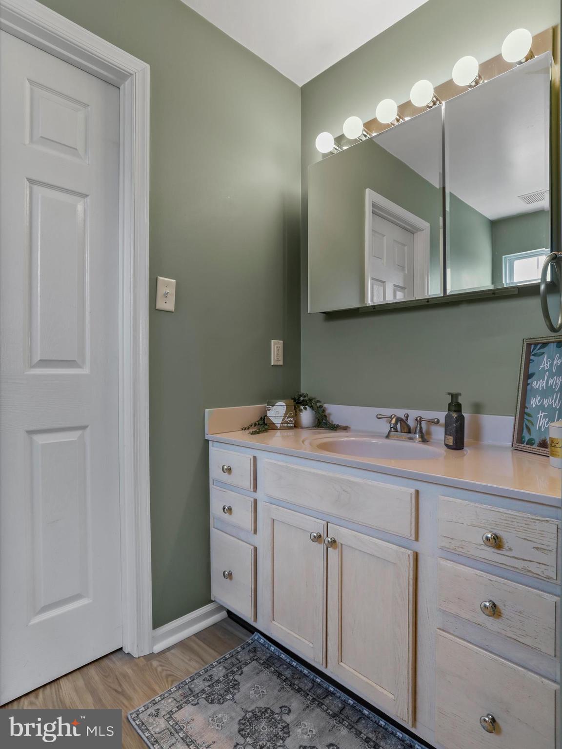 AMBERFIELD - Residential