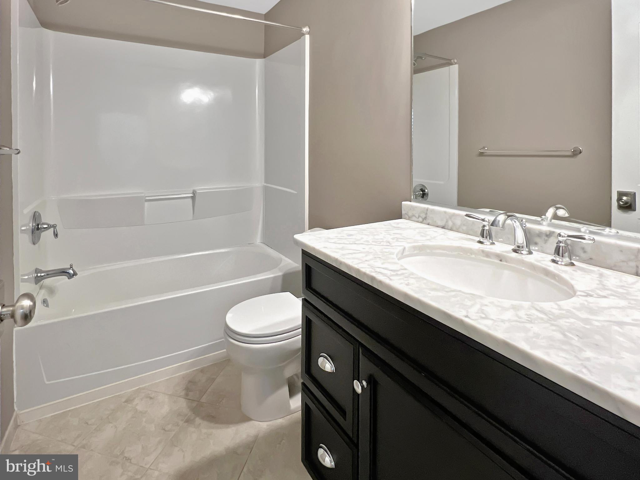 ROSEMONT - Residential Lease