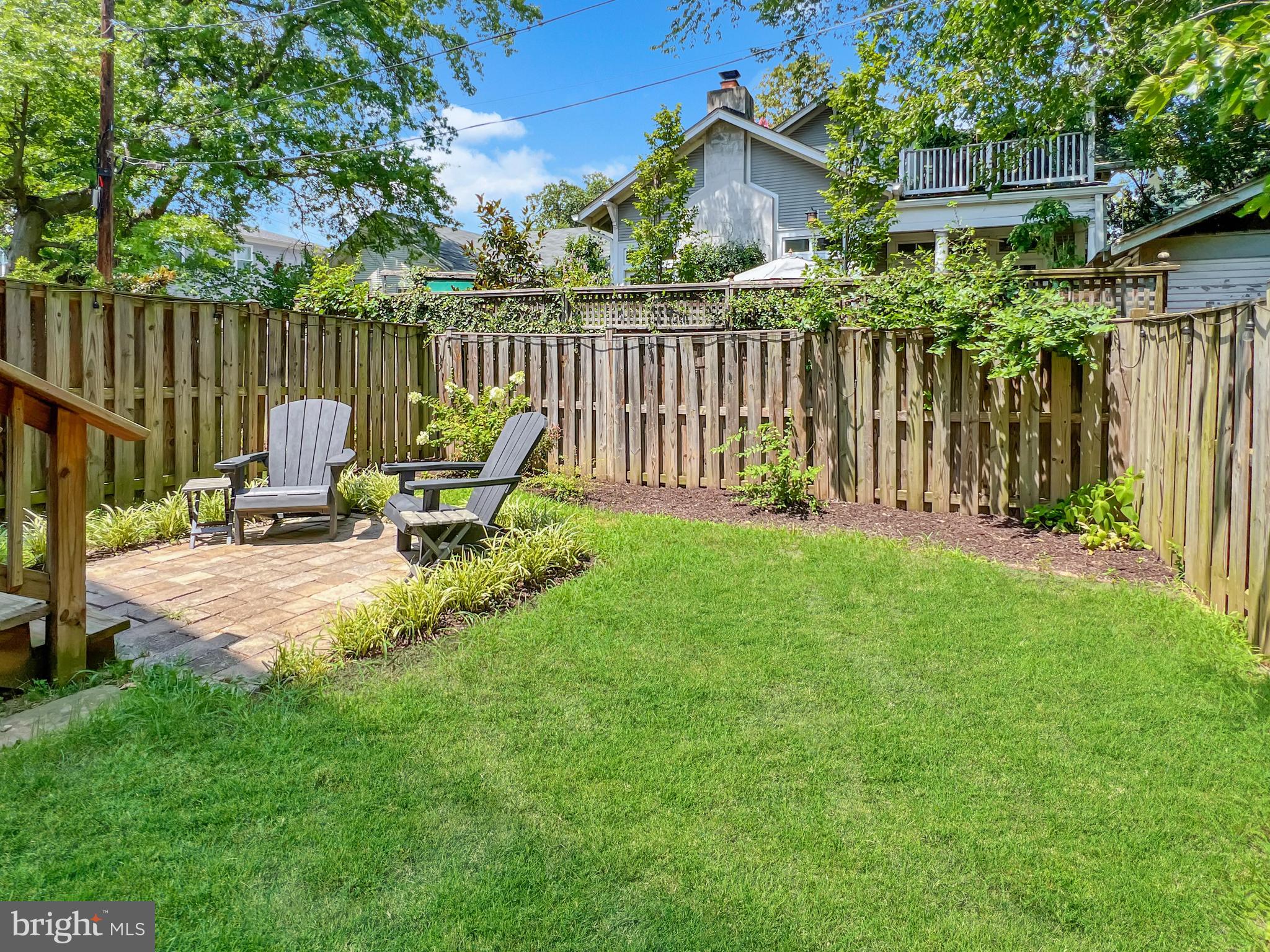 ROSEMONT - Residential Lease