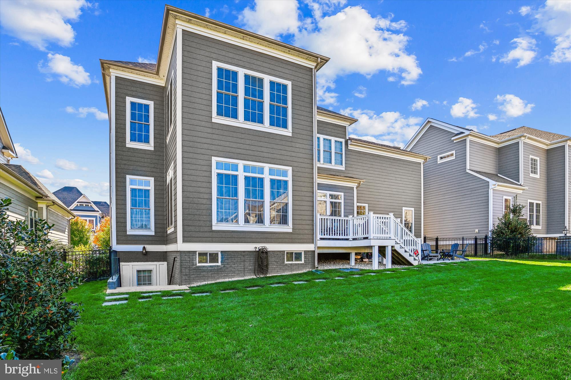 MAPLE LAWN - Residential