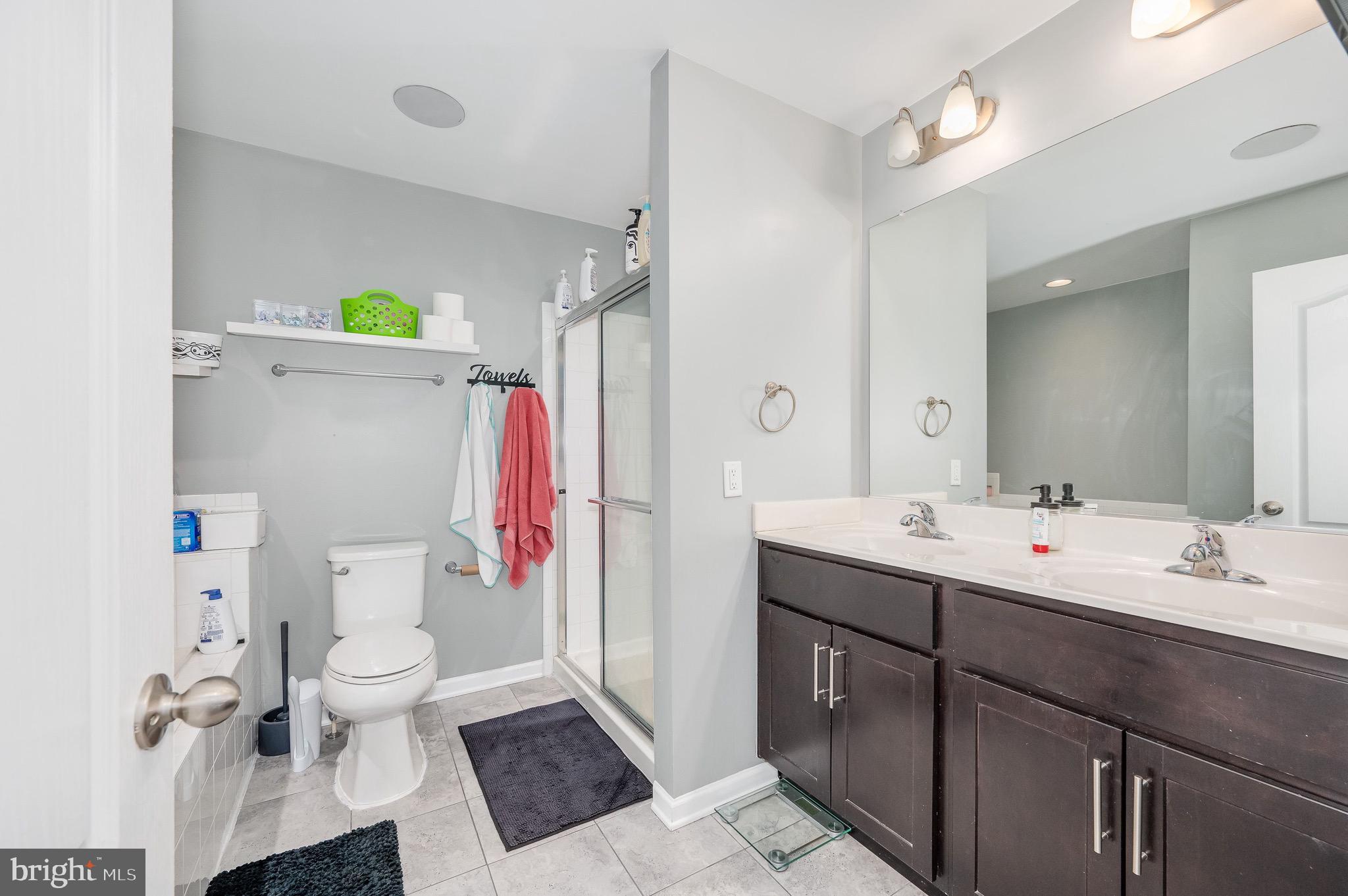 RIVERSIDE VILLAGES - Residential