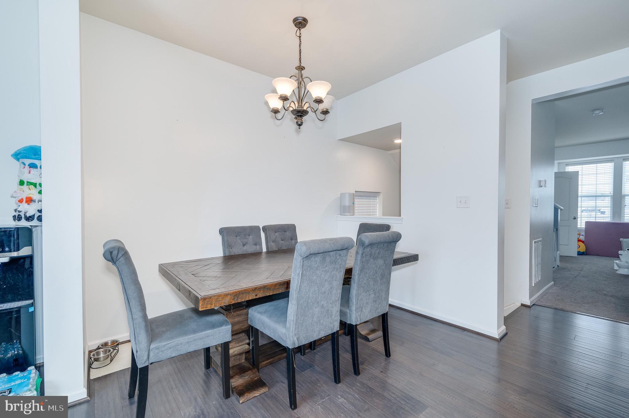 RIVERSIDE VILLAGES - Residential