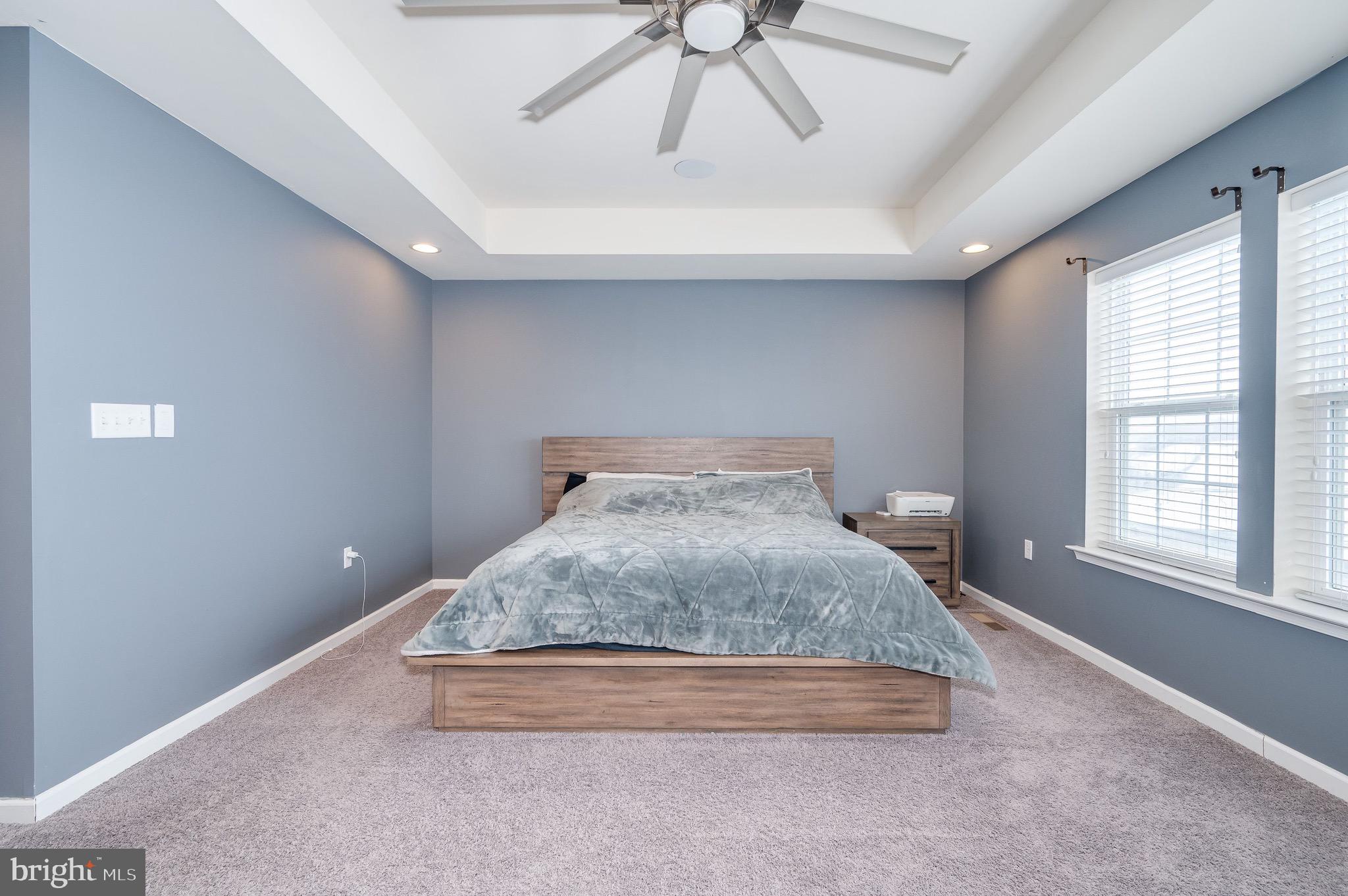 RIVERSIDE VILLAGES - Residential