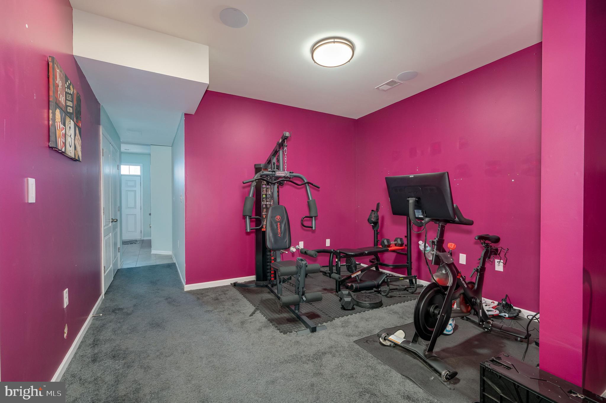 RIVERSIDE VILLAGES - Residential