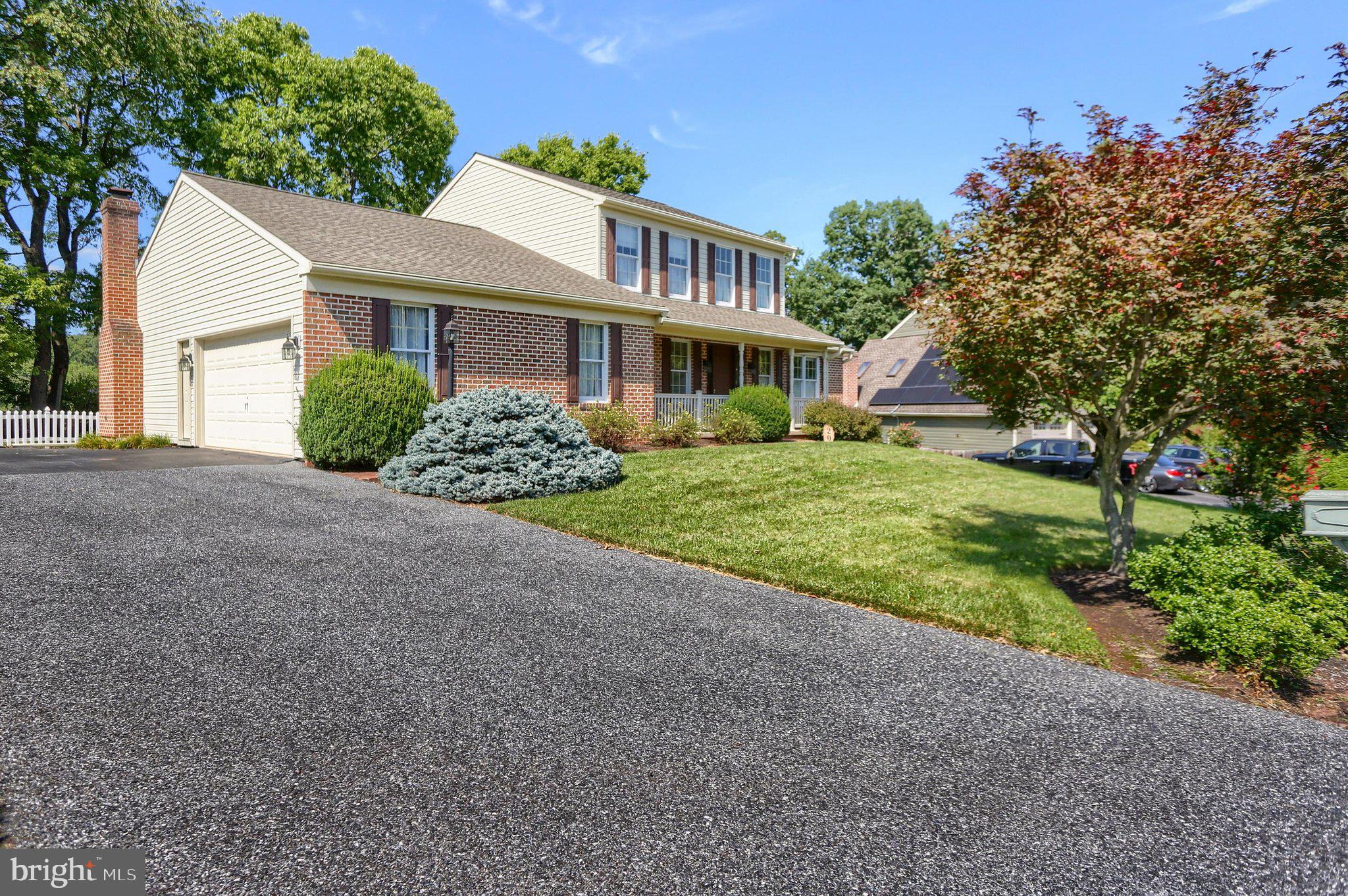 20 OAK HILL DRIVE