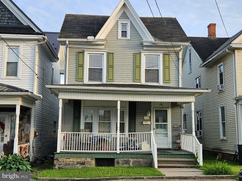 Homes For Sale - 615 W 15th Street<br/> TYRONE, PA 16686