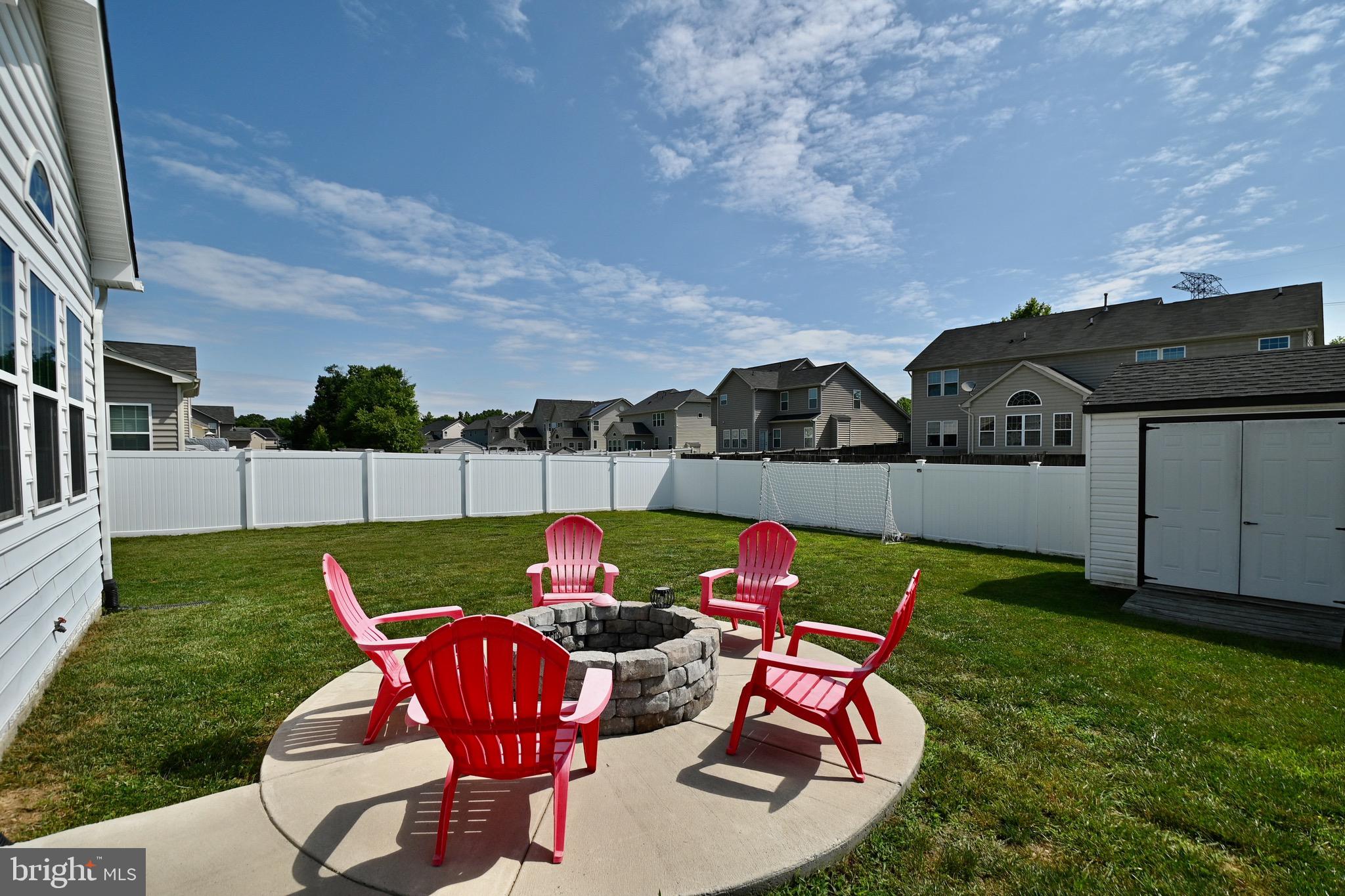 LINDEN GROVE - Residential