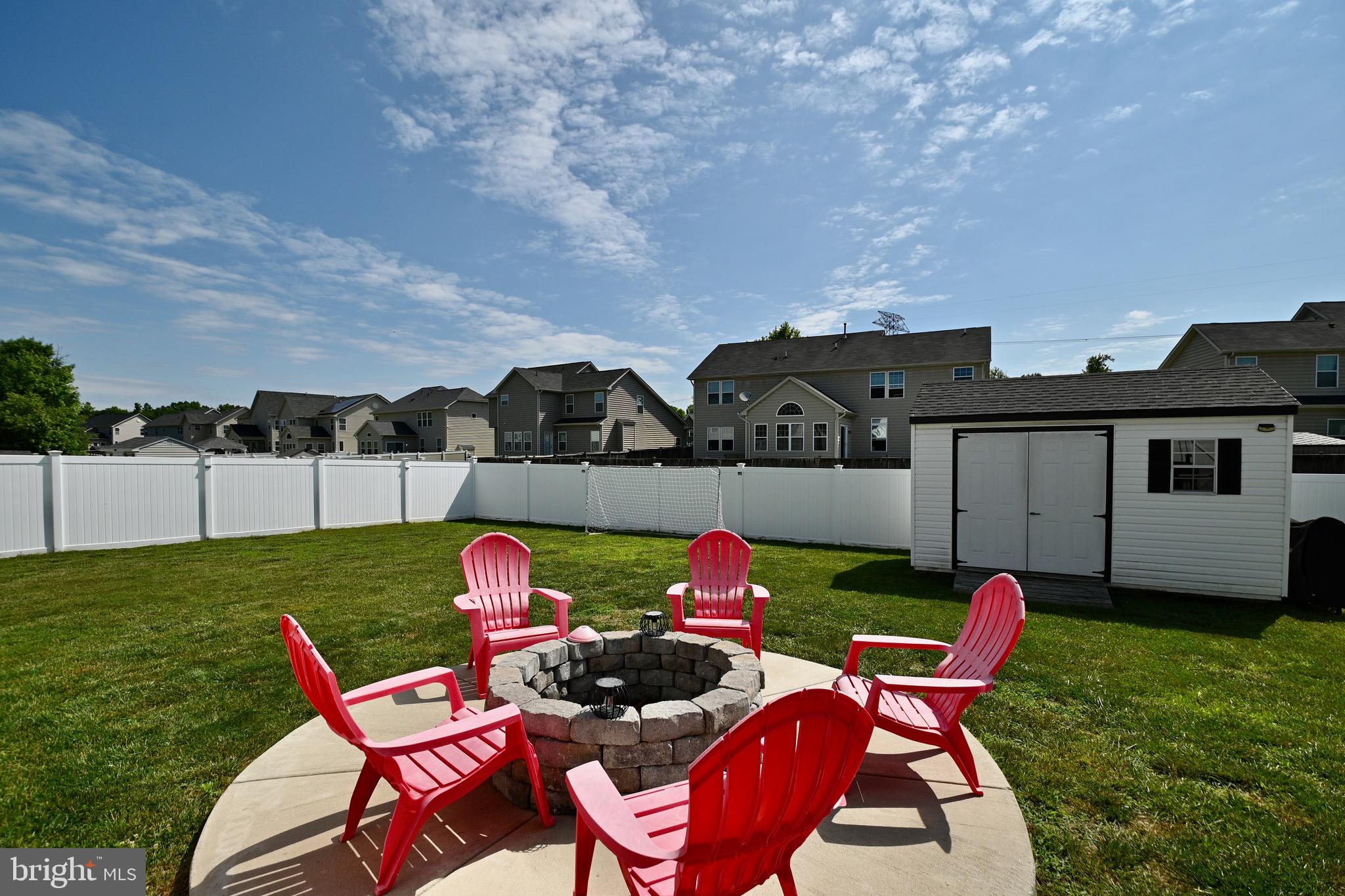 LINDEN GROVE - Residential