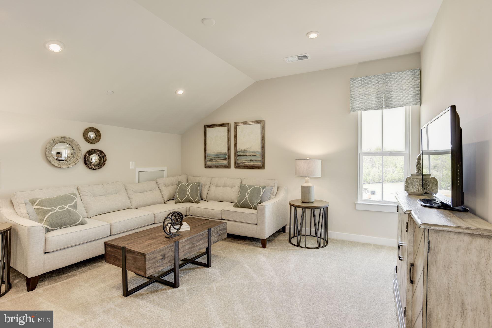 ELLICOTTS RETREAT - Residential