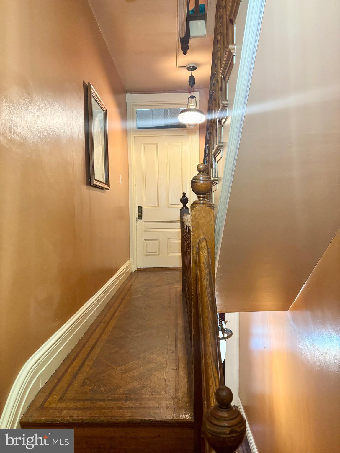 CHESTNUT HILL - Residential Income