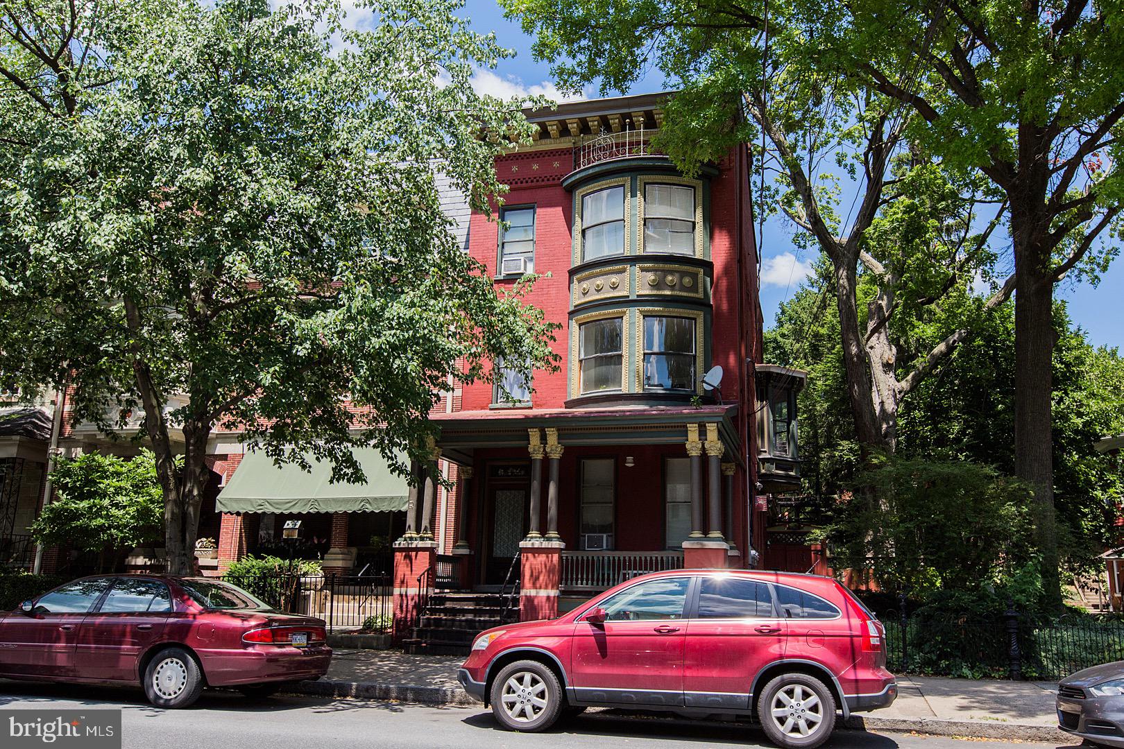 CHESTNUT HILL - Residential Income