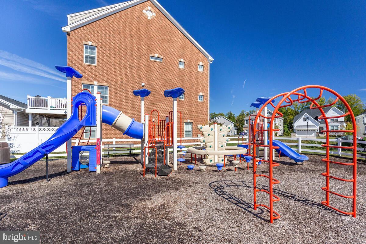 ST CHARLES - Residential