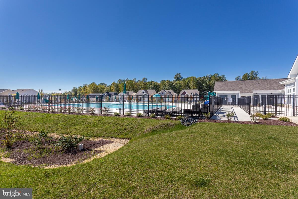 ST CHARLES - Residential