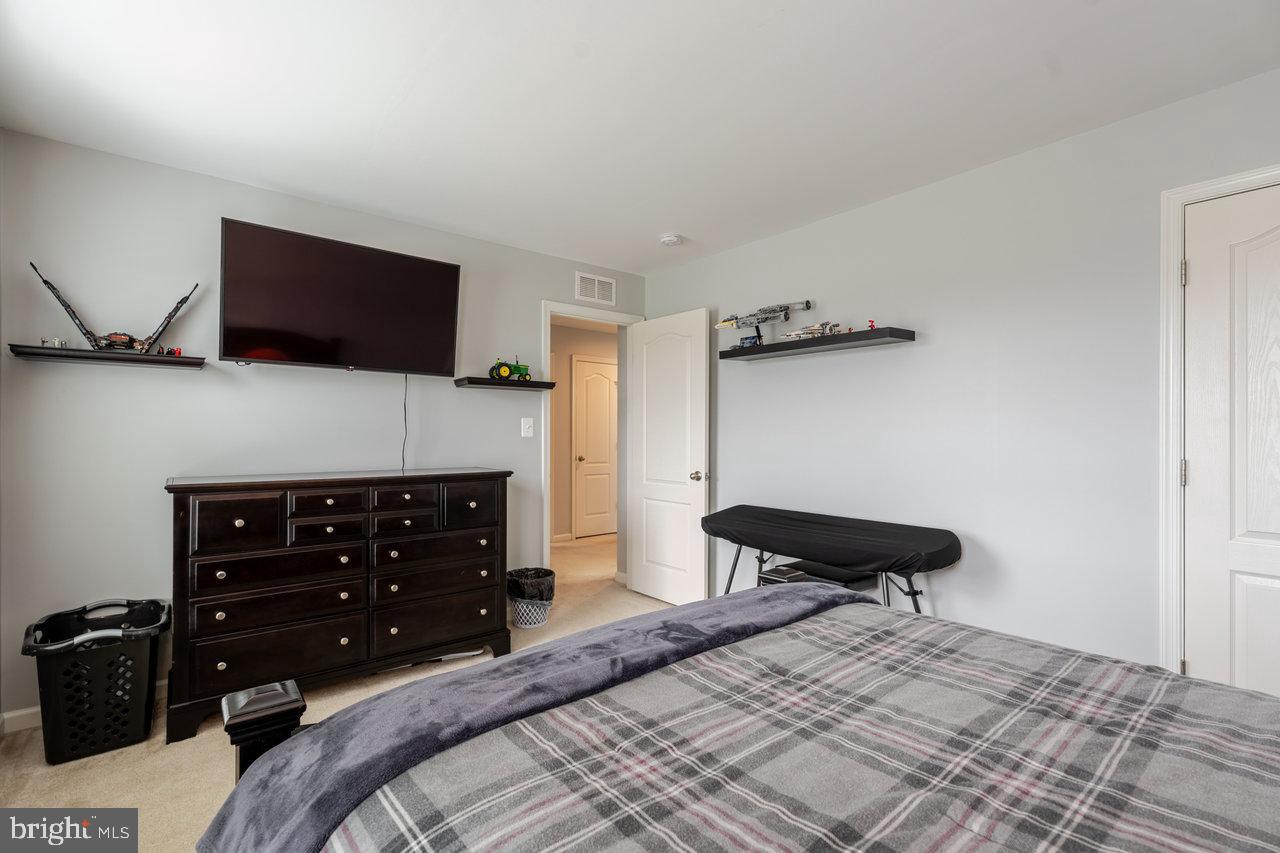 ASPEN GREENS - Residential