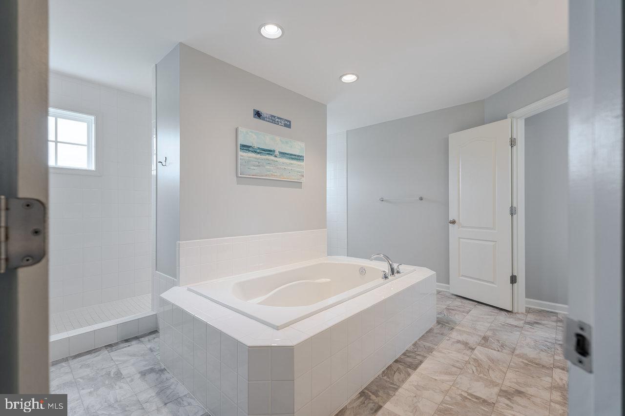 ASPEN GREENS - Residential