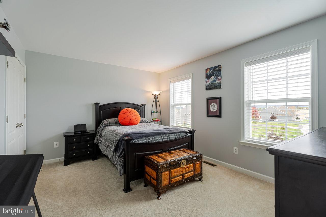 ASPEN GREENS - Residential