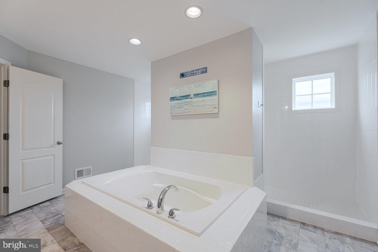 ASPEN GREENS - Residential