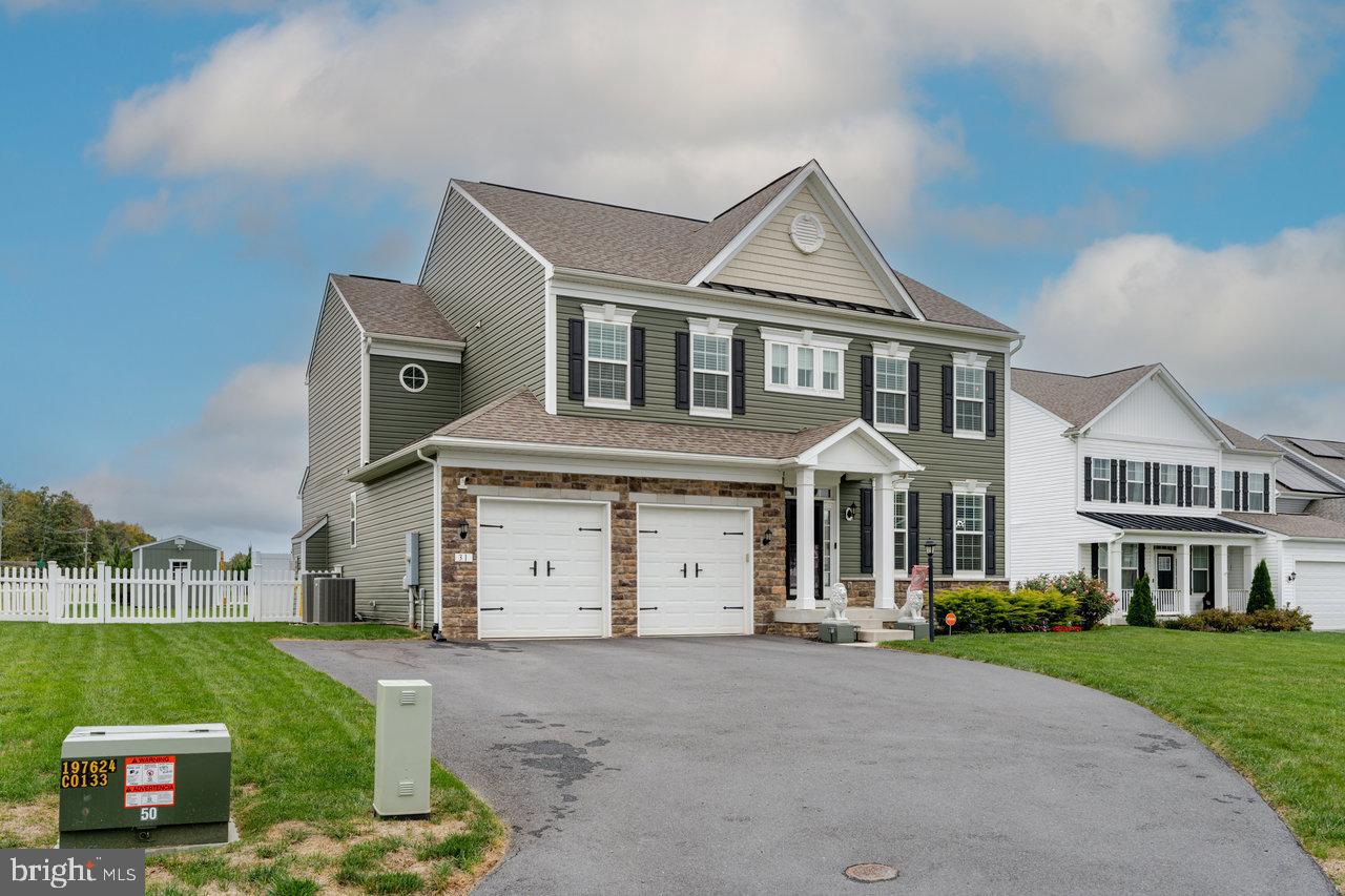 ASPEN GREENS - Residential