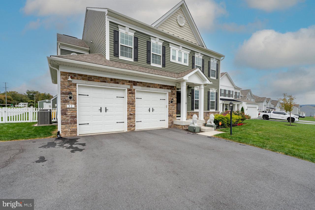 ASPEN GREENS - Residential