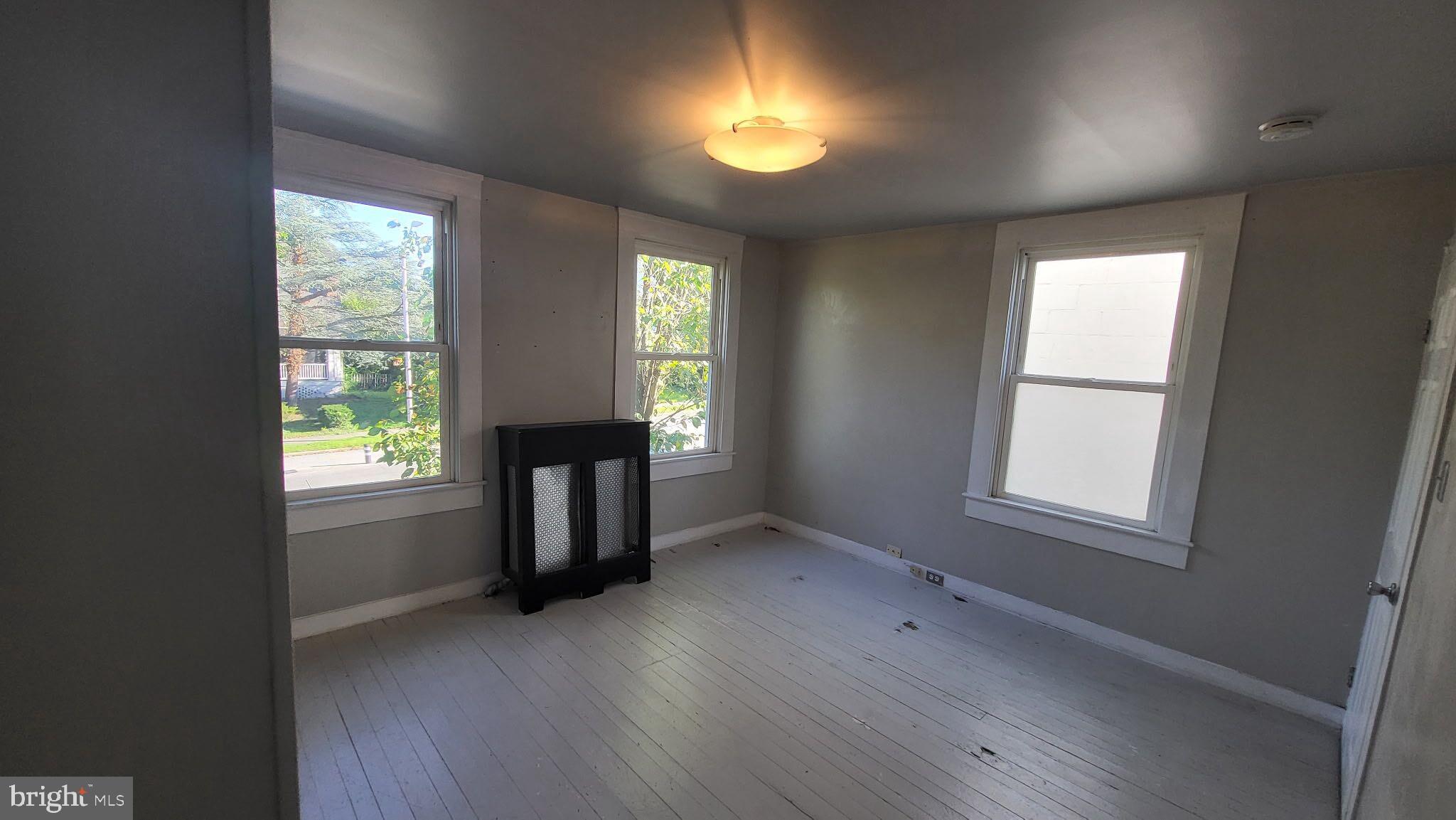 MAYFIELD - Residential