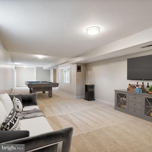 COURTLANDT HEIGHTS - Residential Lease