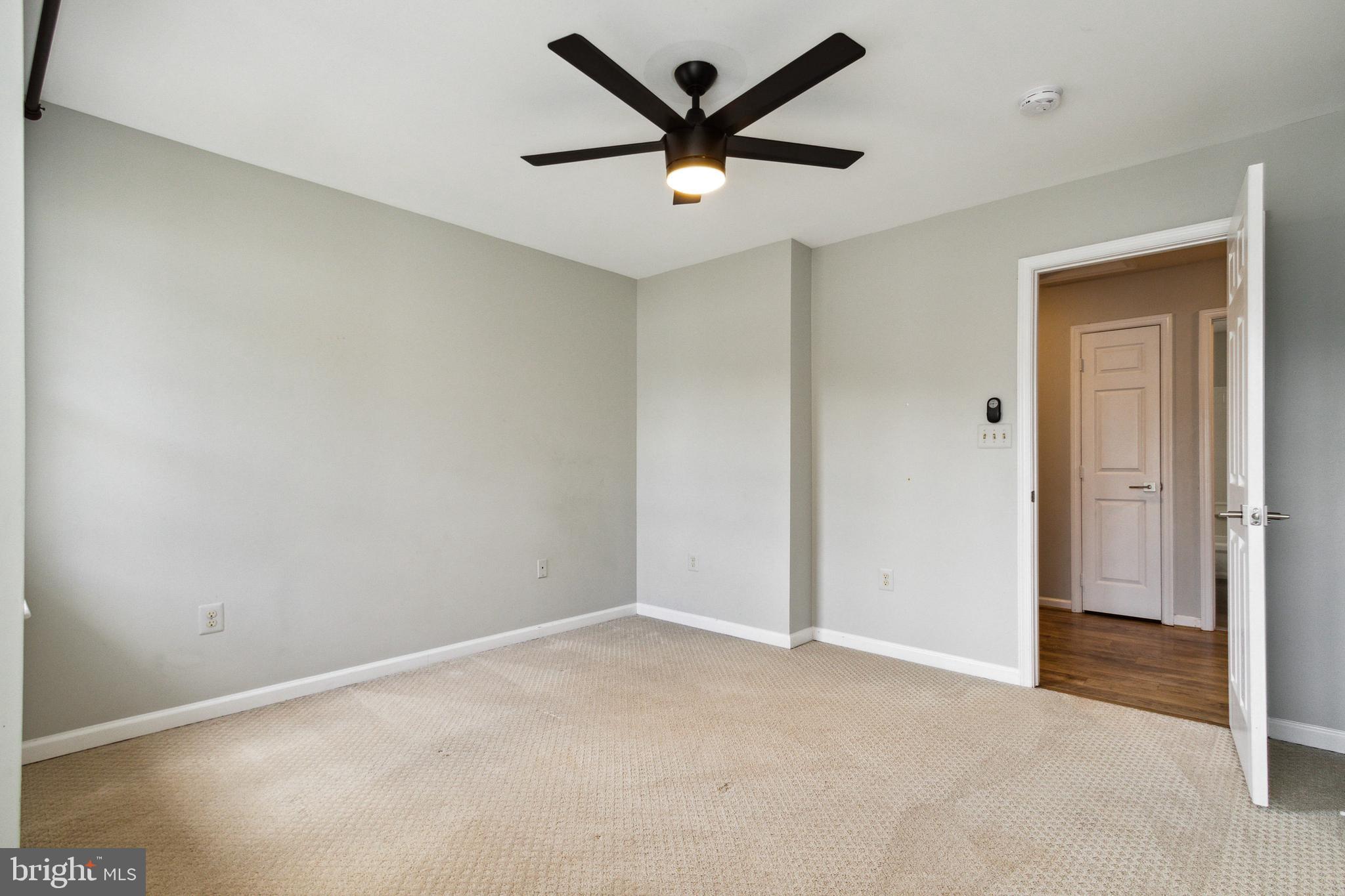 COURTLANDT HEIGHTS - Residential Lease