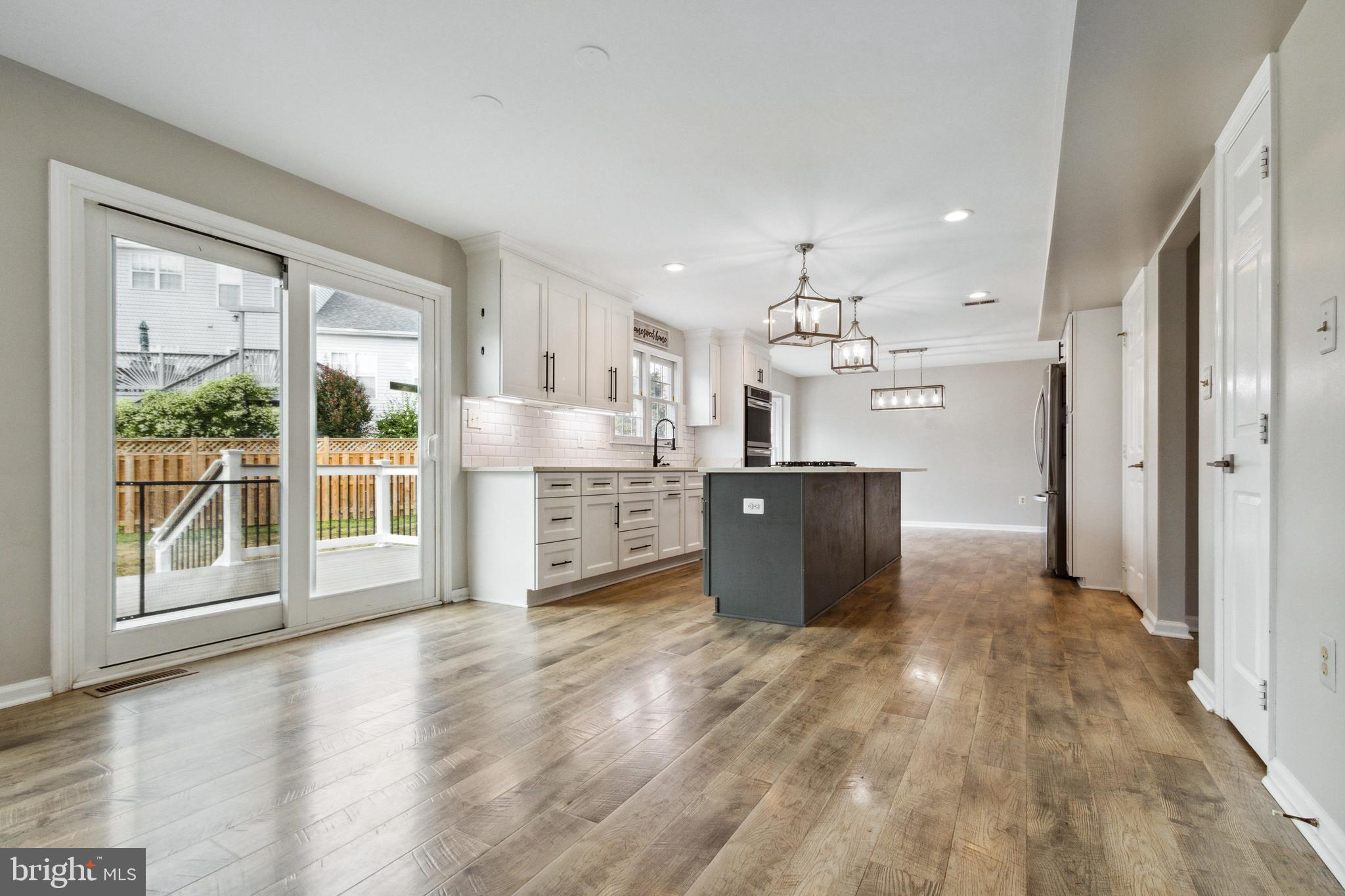 COURTLANDT HEIGHTS - Residential Lease