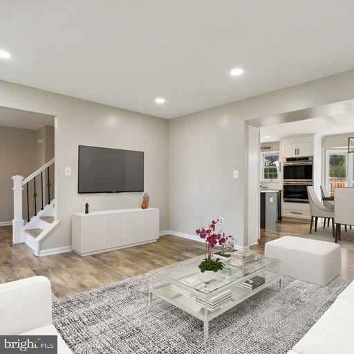 COURTLANDT HEIGHTS - Residential Lease