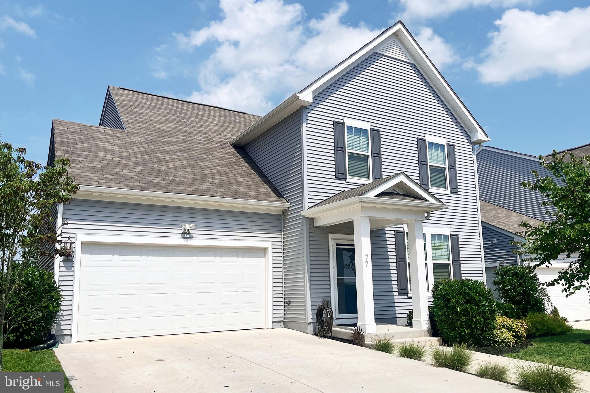 PRESIDENTS POINTE - Residential