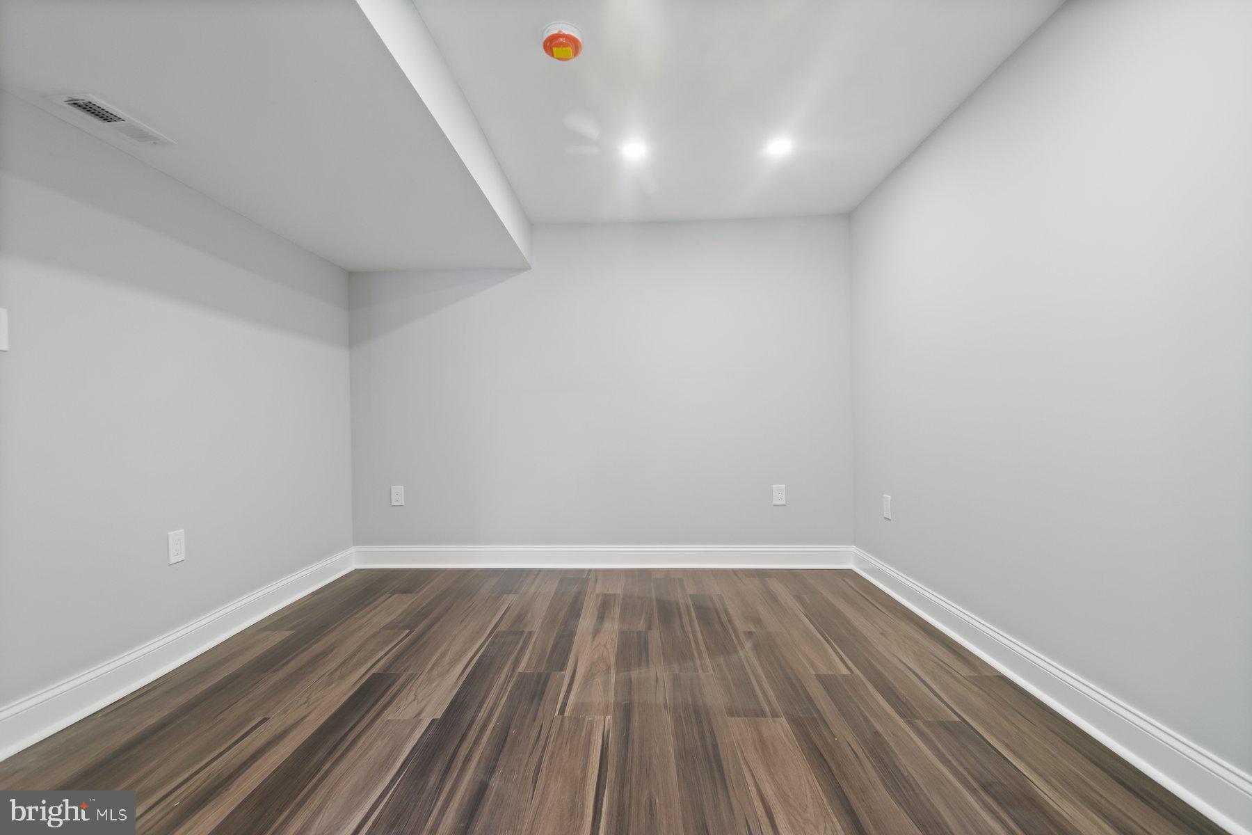 LOCHEARN - Residential