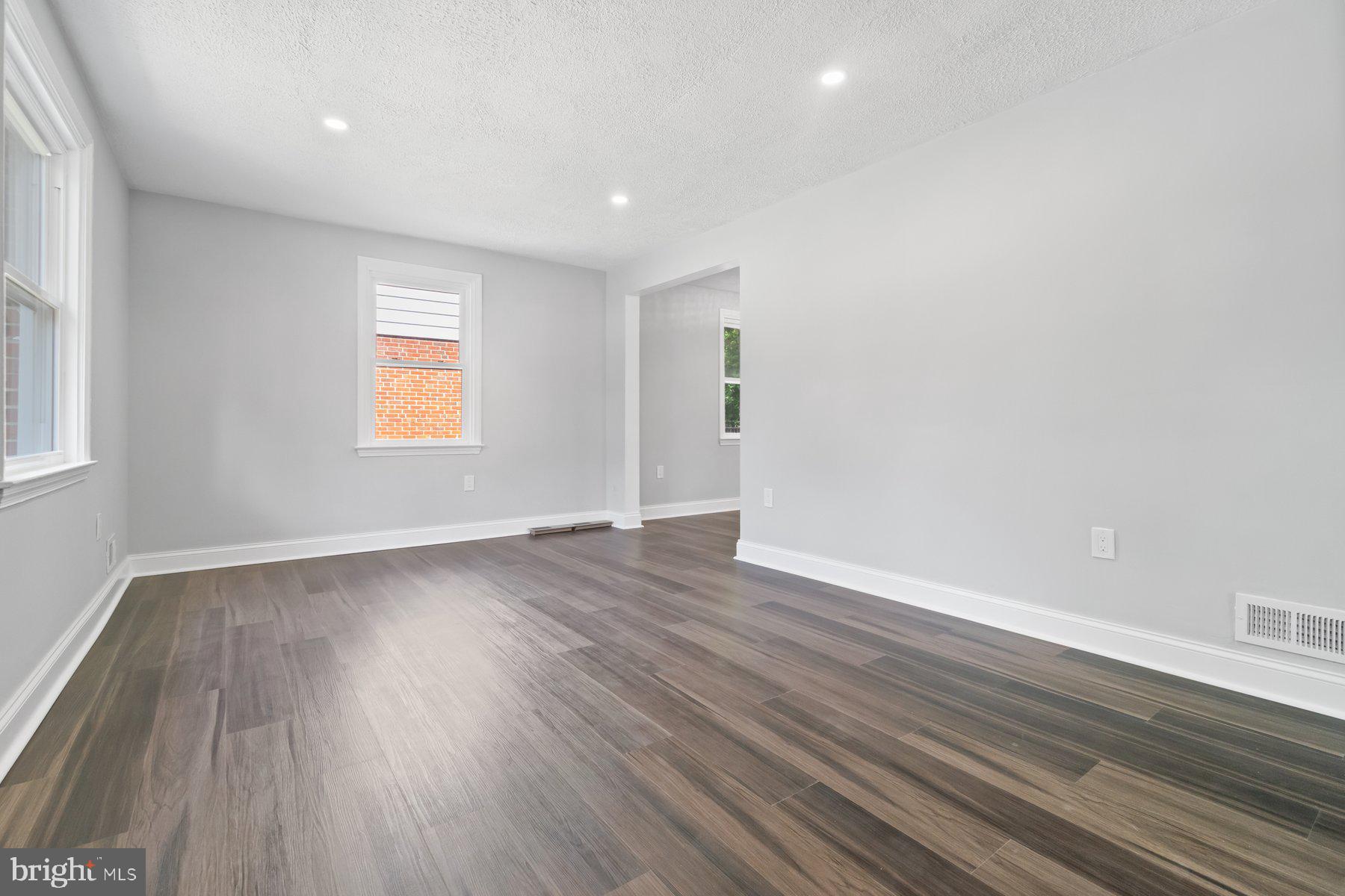 LOCHEARN - Residential