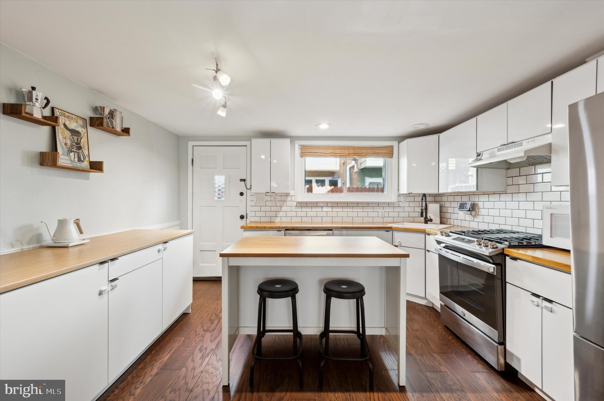 EAST PASSYUNK CROSSING - Residential