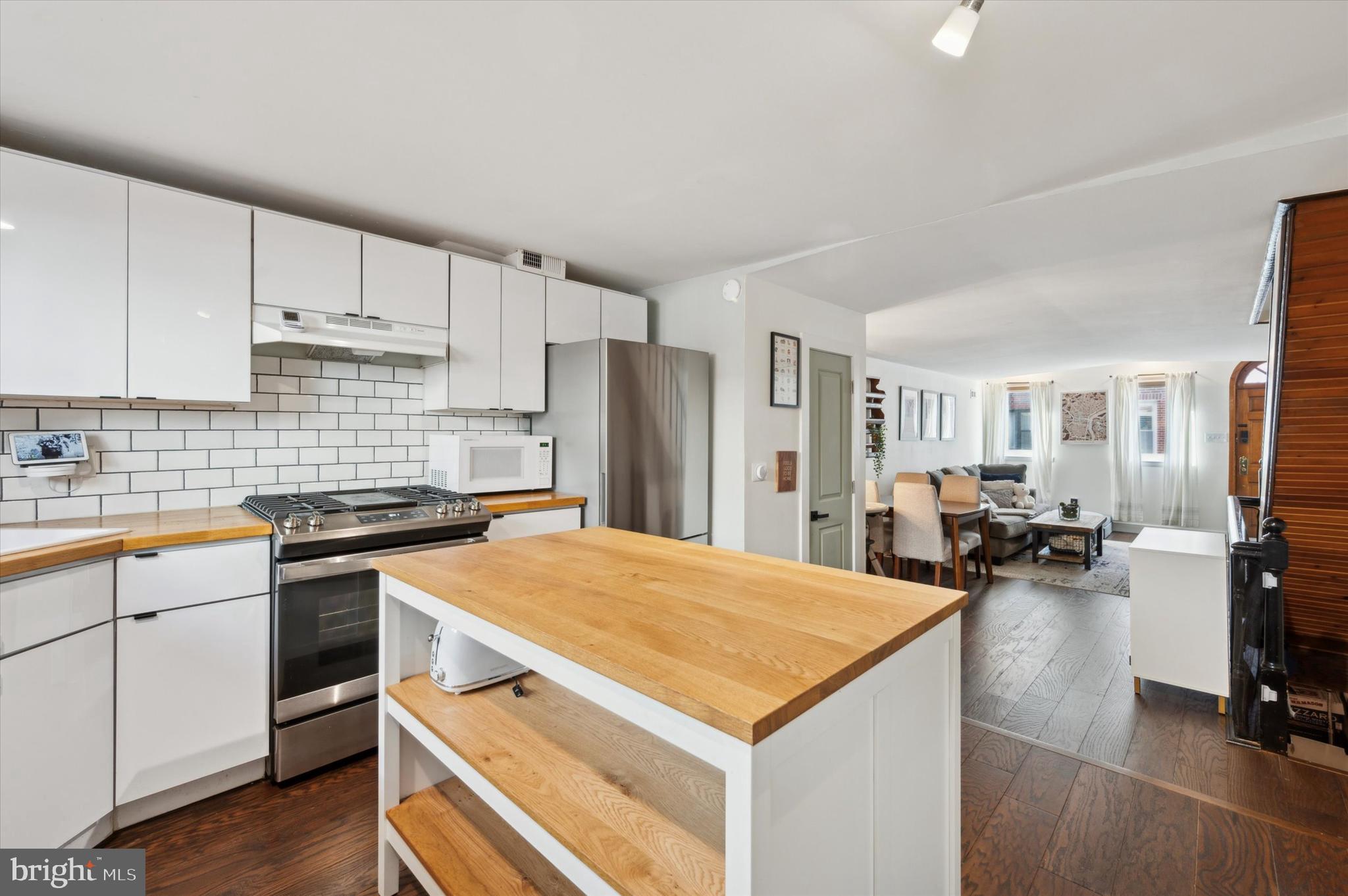 EAST PASSYUNK CROSSING - Residential