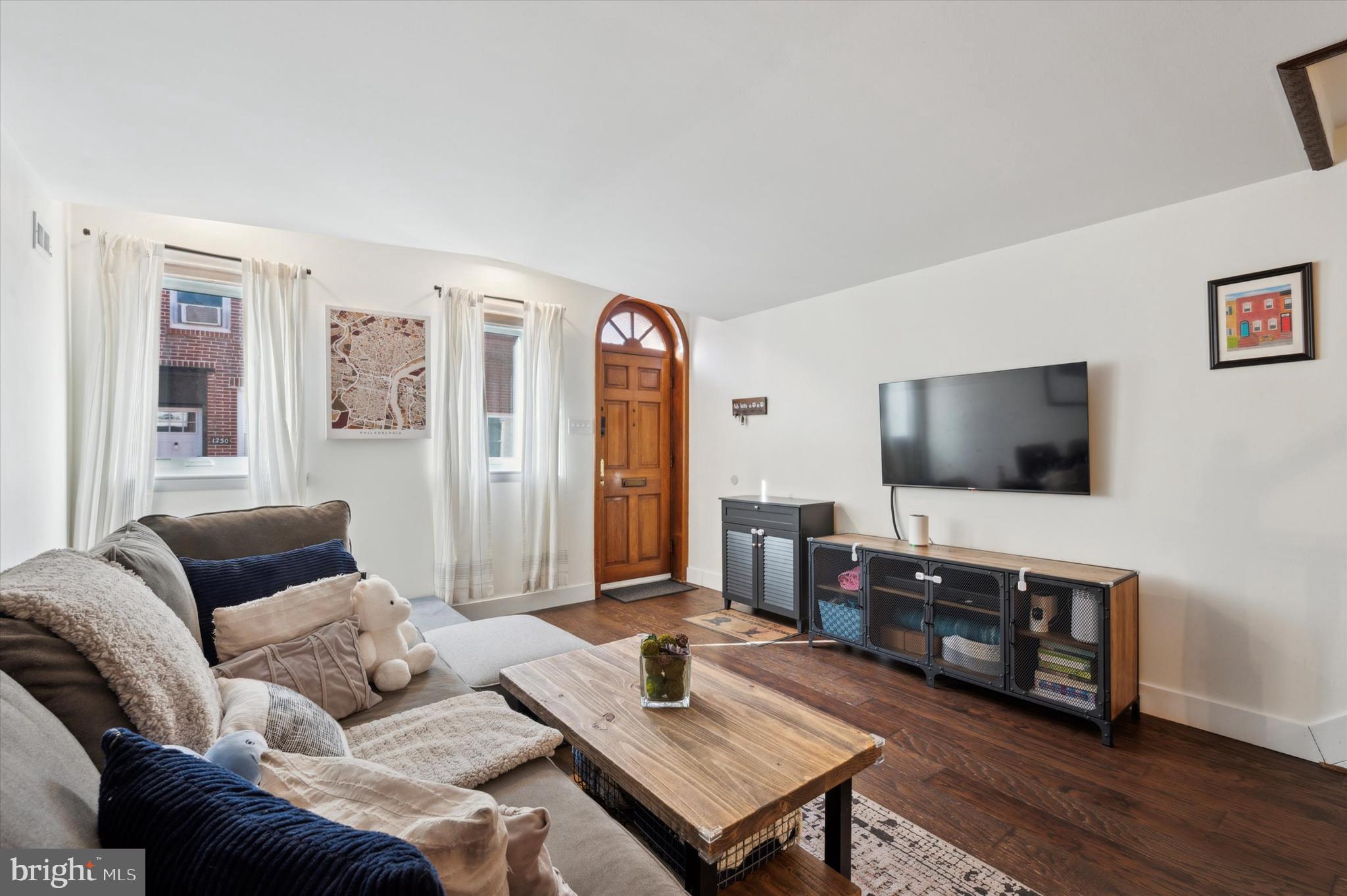 EAST PASSYUNK CROSSING - Residential