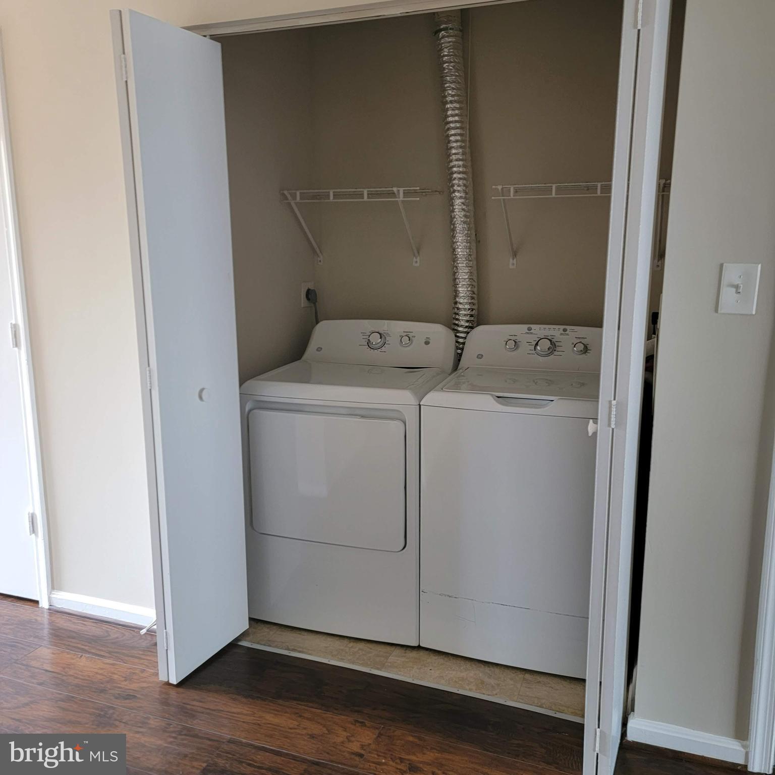 KETTERING BY THE PARK II - Residential Lease